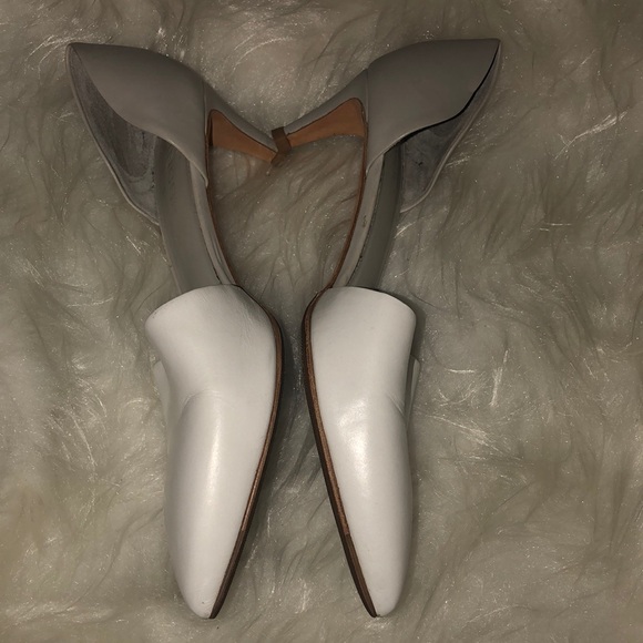 COPY - Vince Aurelian 2 Tone D’Orsay Kitten Heel Pump 8M - Picture 4 of 12